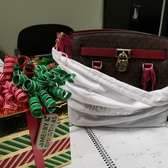 Meet your Posher, Heather - Picture 8 of 9